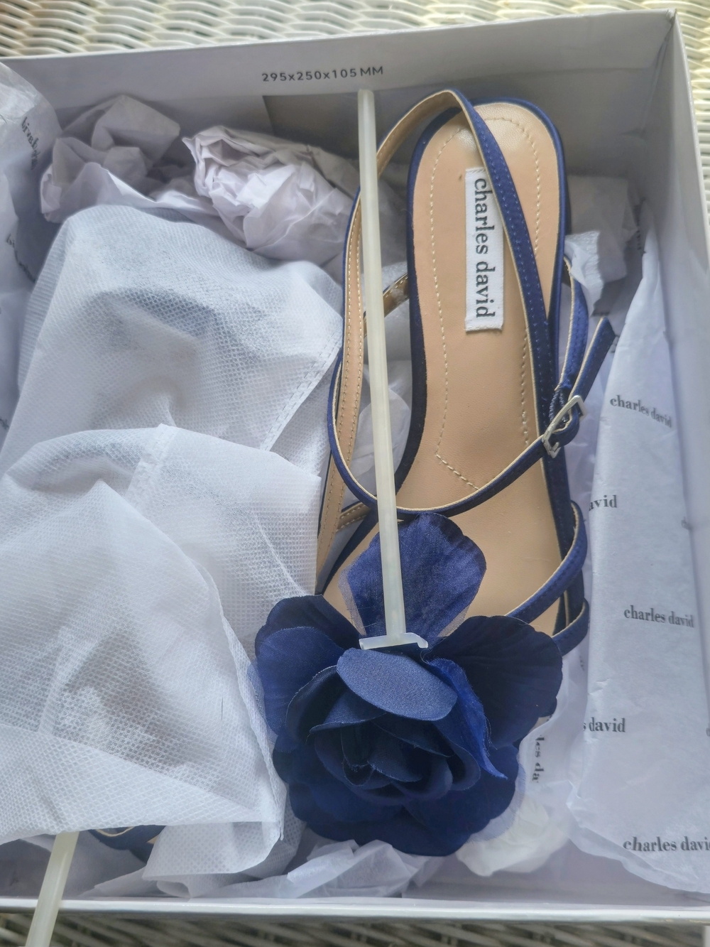 Charles David Blue Floral Slingback Heel